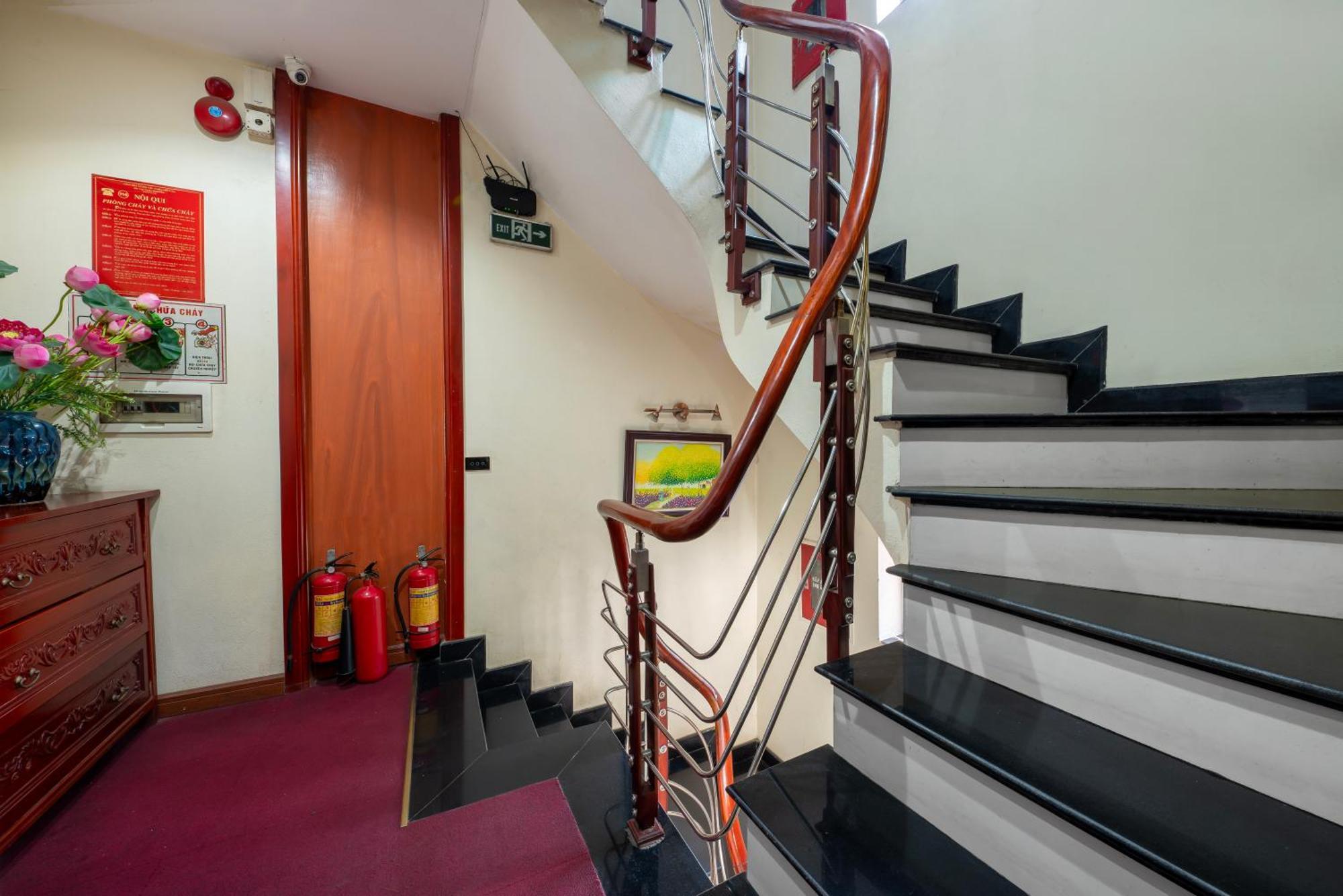 Noi Bai Hanoi Airport Hotel - Convenient & Friendly מראה חיצוני תמונה