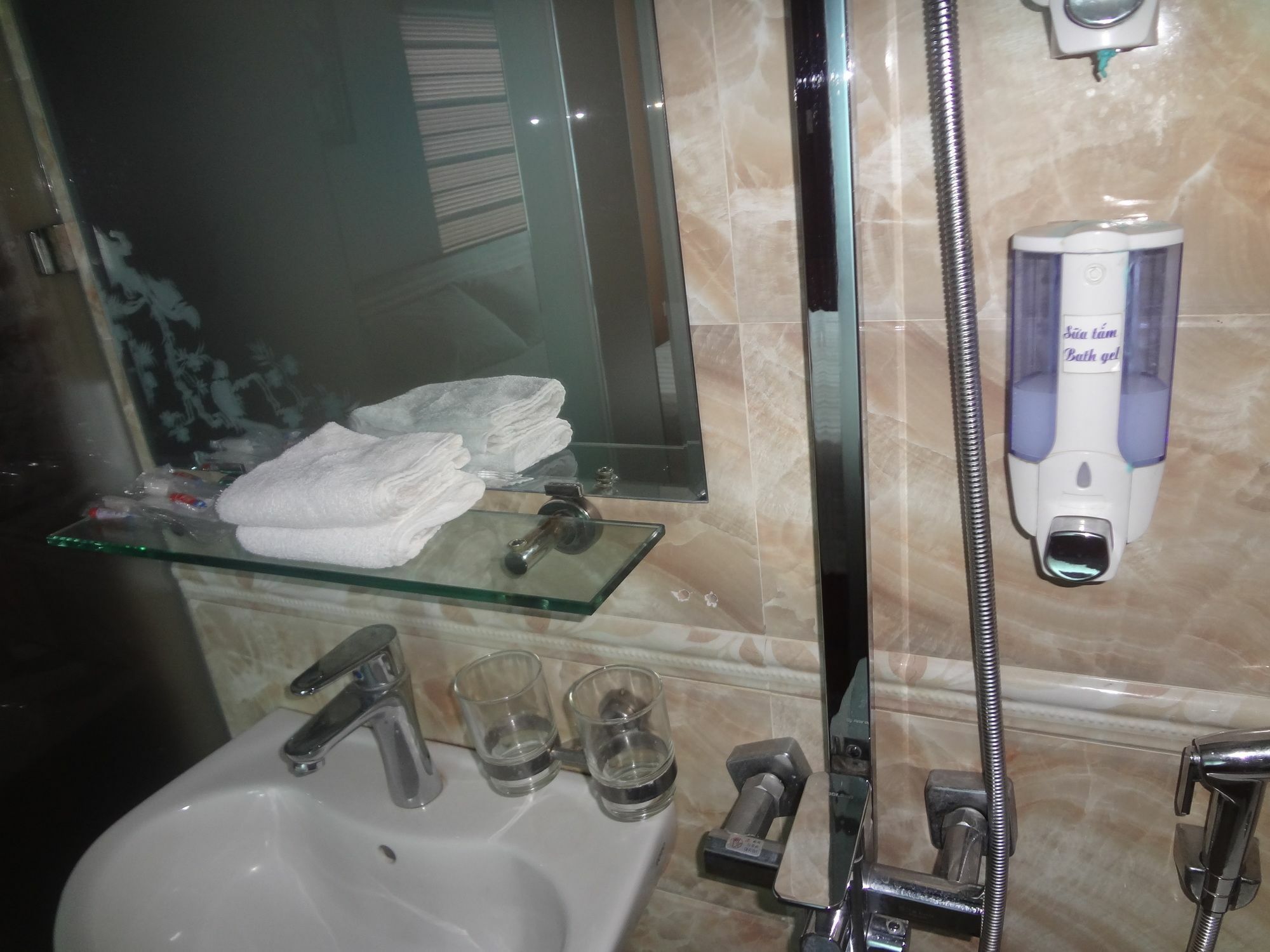 Noi Bai Hanoi Airport Hotel - Convenient & Friendly מראה חיצוני תמונה